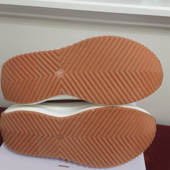 Madden Girl High Top Platform  Sneaker. Sz 9 - Picture 2 of 7